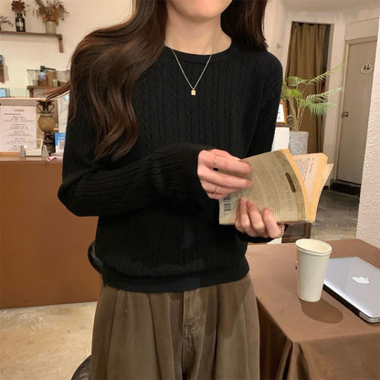 Luna Vintage Round Neck Knitted Sweater