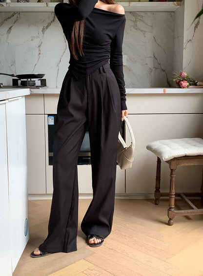 Belle Adjustable Off Shoulder Basic Tee