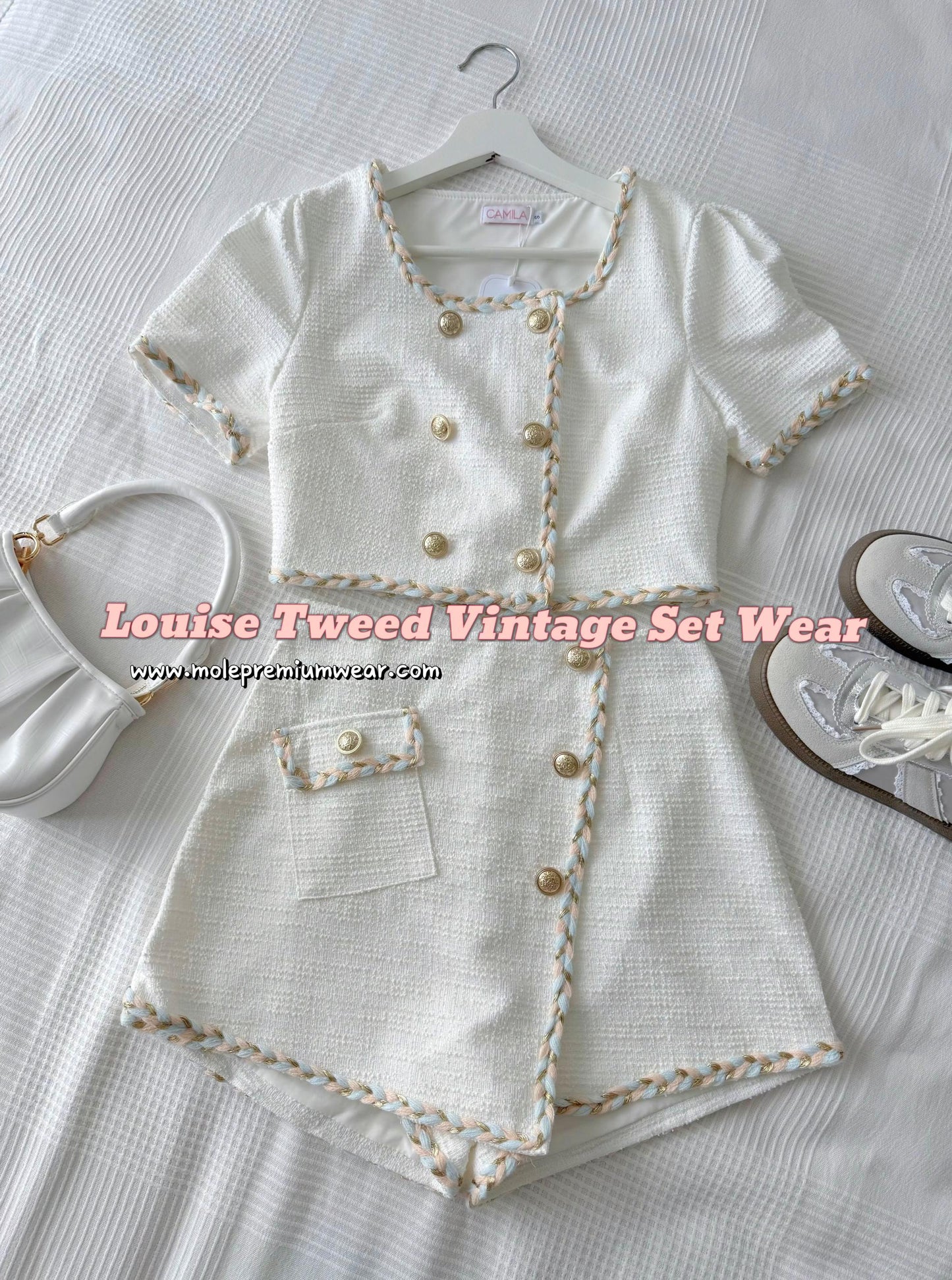 Louise Tweed Vintage Set Wear