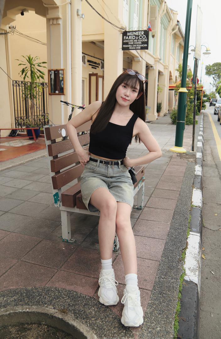 Summer Light Blue Quarter Denim Pants