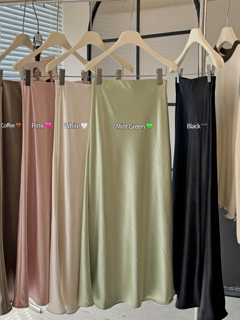 Silky Satin High Waisted Elastic Skirt