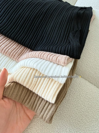 Round Neck Knitted Vest