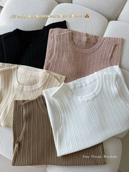 Round Neck Knitted Vest