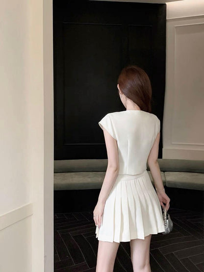 Rosie Classy Pleated Skirt Set
