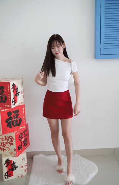 Sloping Waist Fit Basic Cotton Tee