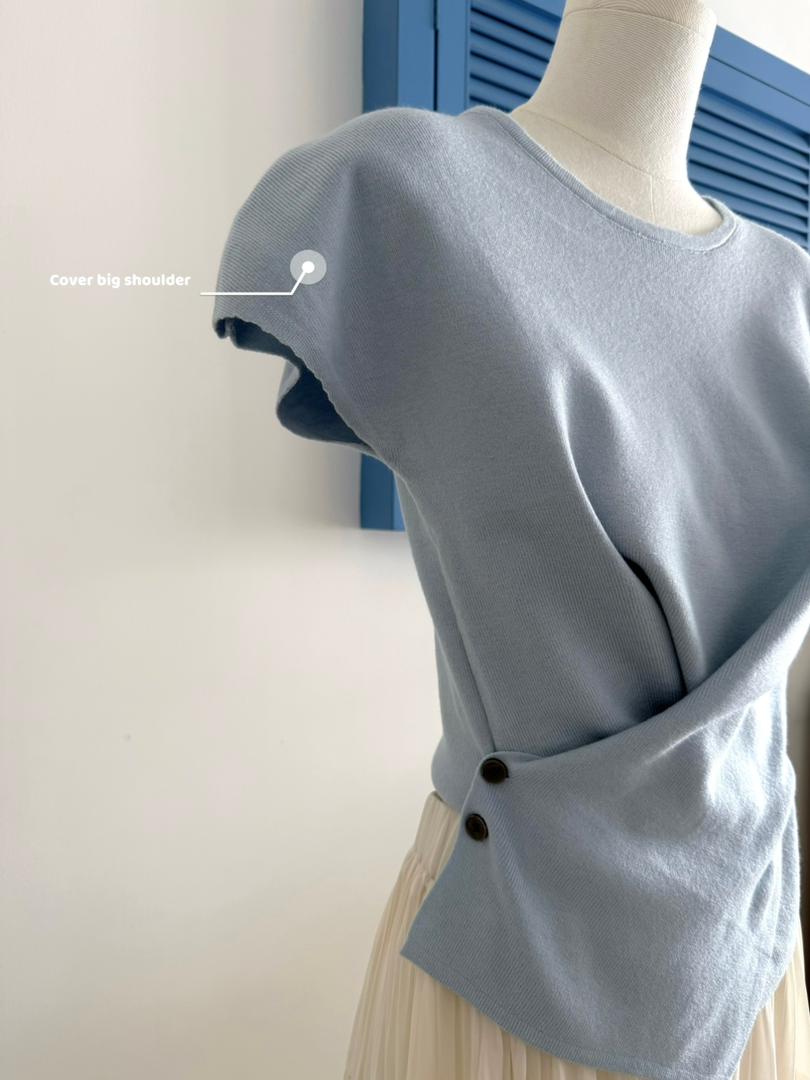 Cross Button Waist Soft Knitted Blouse